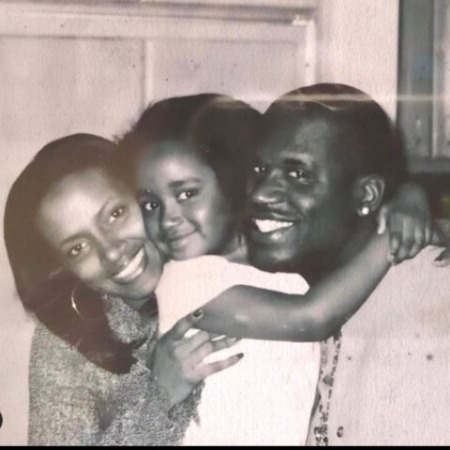 Shaquille O'Neal with his ex-girlfriend Arnetta Yardbourgh and daughter Taahira O'Neal.